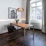 Arthotel فندق