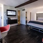 Arthotel 4*