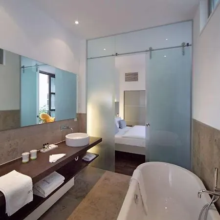 Arthotel Hotel