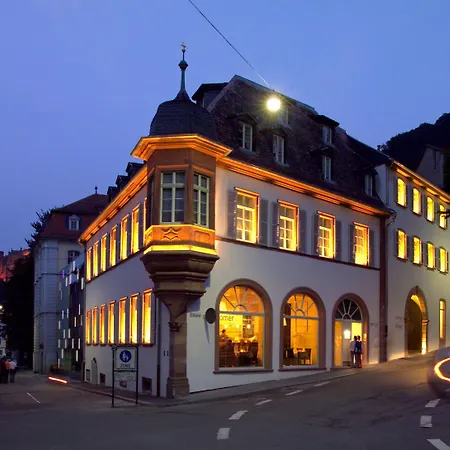 Отель Arthotel